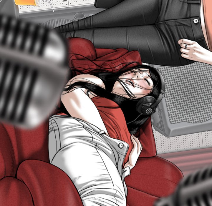 Magnetic Pull Chapter 11 Page 28