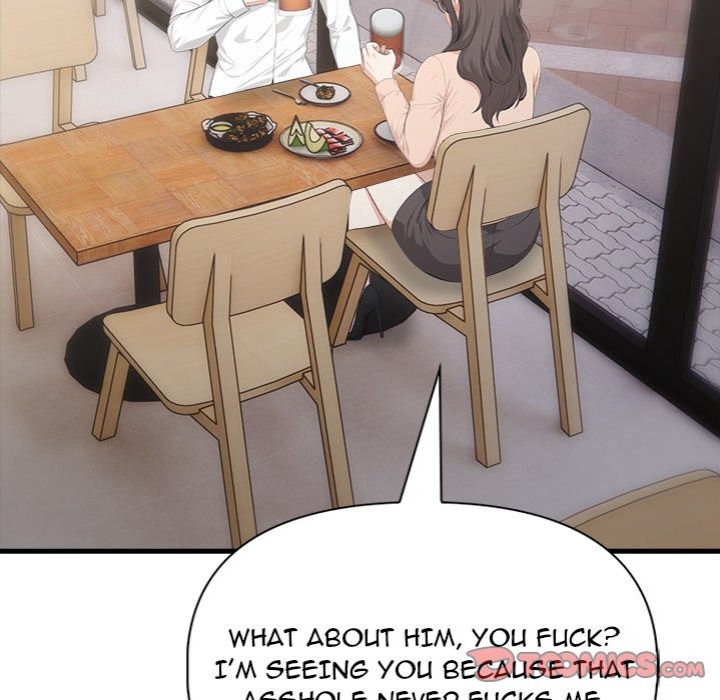 Under Her Desk Chapter 12 Page 33