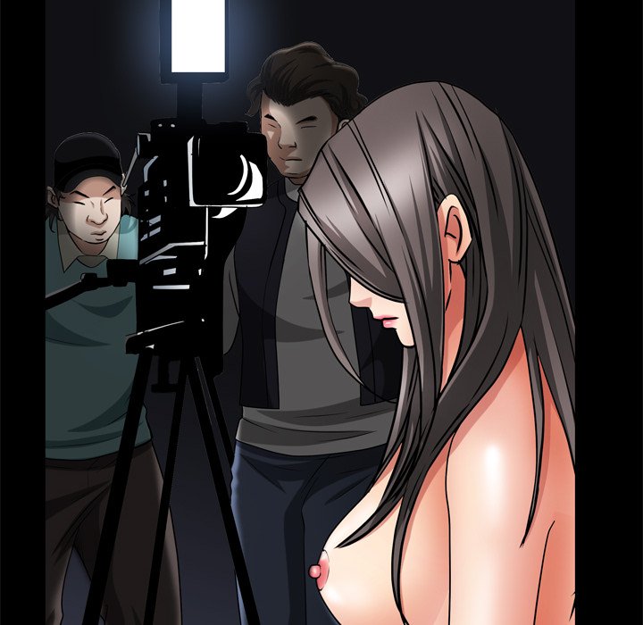 Barefoot : The Leash Season 2 Chapter 63 Page 91