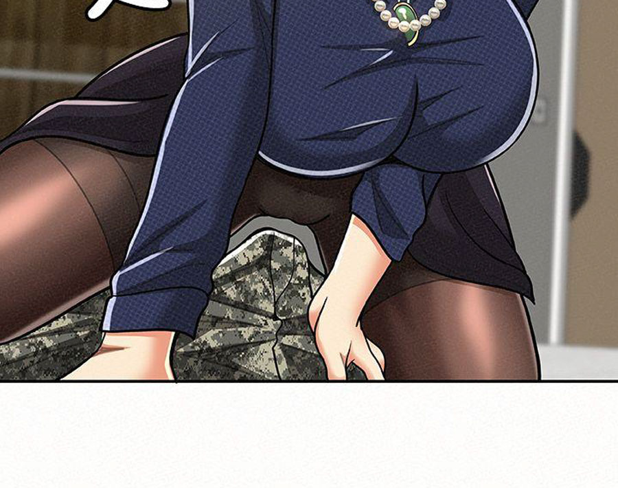 Reporting For Duty Ma’Am Chapter 13 Page 12